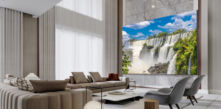 LG MAGNIT “Active Micro LED” display in a living room